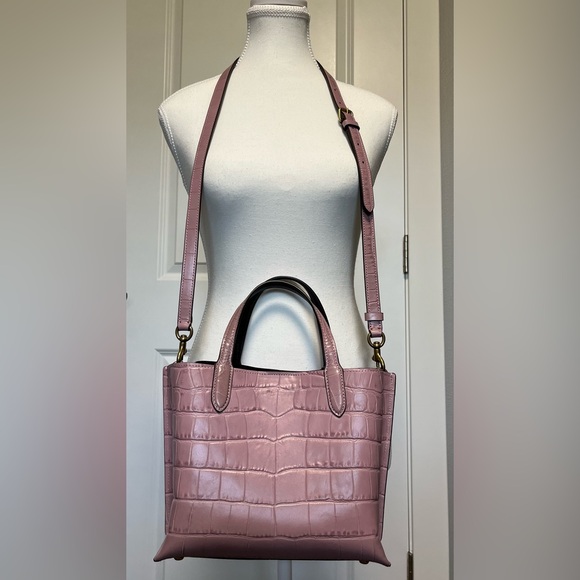 Coach Willow Tote Ice Purple crocodile embossed leather crossbody purse  - Picture 2 of 16